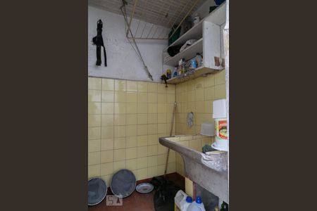 Casa à venda com 90m², 2 quartos e 2 vagasÁrea de serviço 