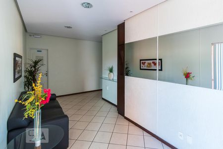 Apartamento à venda com 65m², 3 quartos e 1 vaga Apartamento à venda com 65m², 3 quartos e 1 vagaHall de Entrada do Bloco 2