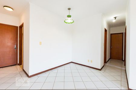 Sala de apartamento para alugar com 3 quartos, 70m² em Mansões Santo Antônio, Campinas