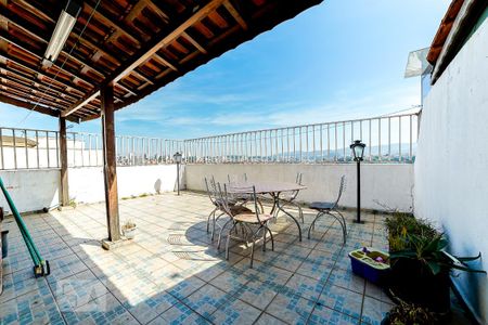 Apartamento para alugar com 149m², 3 quartos e 2 vagas Apartamento para alugar com 149m², 3 quartos e 2 vagasTerraço