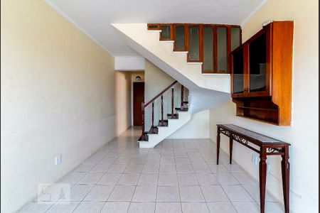Sala de apartamento para alugar com 3 quartos, 149m² em Vila Santa Terezinha (zona Norte), São Paulo