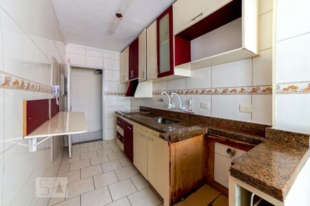 Apartamento para alugar com 149m², 3 quartos e 2 vagas Apartamento para alugar com 149m², 3 quartos e 2 vagasCozinha