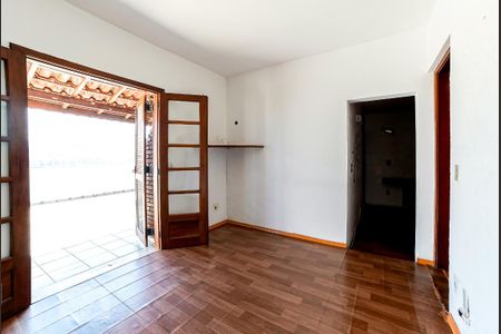 Apartamento para alugar com 149m², 3 quartos e 2 vagas Apartamento para alugar com 149m², 3 quartos e 2 vagasSuíte