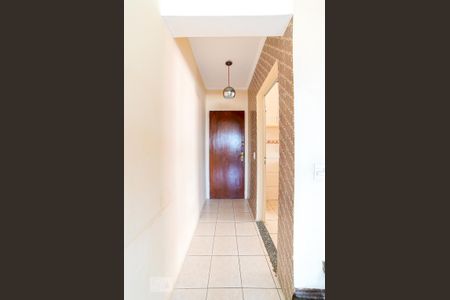 Corredor de Entrada de apartamento para alugar com 3 quartos, 149m² em Vila Santa Terezinha (zona Norte), São Paulo
