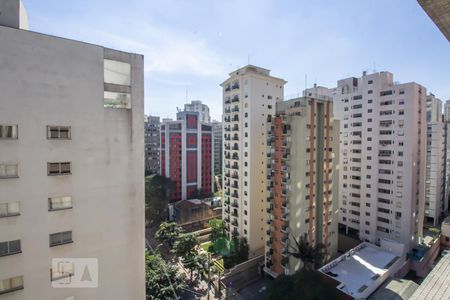 Sala vista de apartamento à venda com 1 quarto, 45m² em Cerqueira César, São Paulo