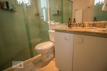 Apartamento para alugar com 69m², 2 quartos e 1 vagaBanheiro da Suíte