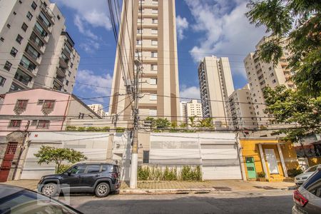 Apartamento para alugar com 69m², 2 quartos e 1 vagaFachada