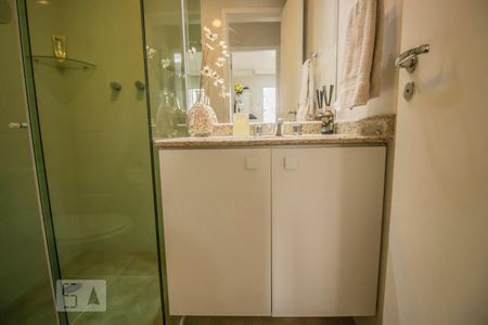 Apartamento para alugar com 69m², 2 quartos e 1 vagaBanheiro