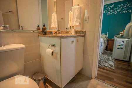 Apartamento para alugar com 69m², 2 quartos e 1 vagaBanheiro da Suíte