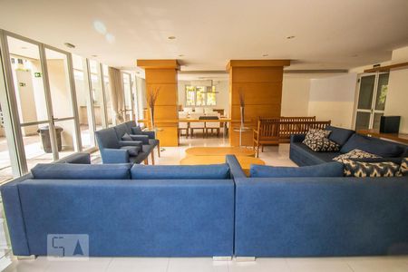 Apartamento para alugar com 69m², 2 quartos e 1 vagaÁrea Comum - Salão de Festas