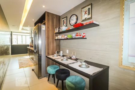 Apartamento à venda com 168m², 3 quartos e 2 vagas Apartamento à venda com 168m², 3 quartos e 2 vagasCozinha