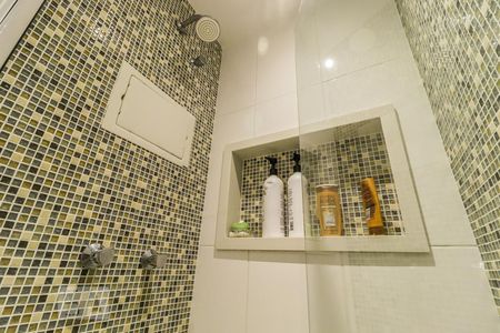 Apartamento à venda com 168m², 3 quartos e 2 vagas Apartamento à venda com 168m², 3 quartos e 2 vagasBanheiro Social