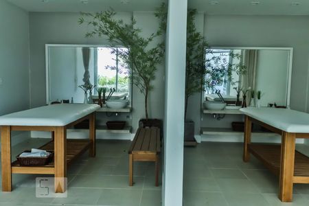 Apartamento à venda com 168m², 3 quartos e 2 vagas Apartamento à venda com 168m², 3 quartos e 2 vagasSpa