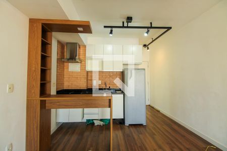 Studio de kitnet/studio para alugar com 0 quarto, 35m² em Vila Gomes Cardim, São Paulo