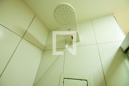 Banheiro de kitnet/studio para alugar com 0 quarto, 35m² em Vila Gomes Cardim, São Paulo