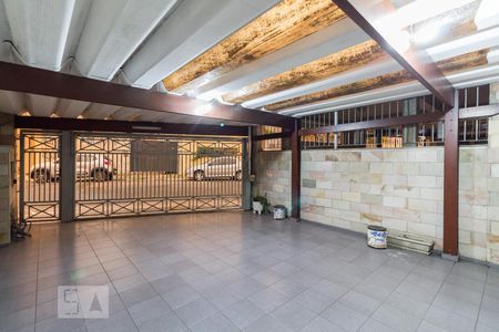 Casa à venda com 180m², 3 quartos e 2 vagasGaragem