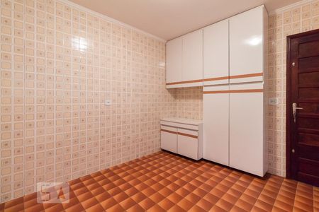 Casa à venda com 180m², 3 quartos e 2 vagasCozinha 