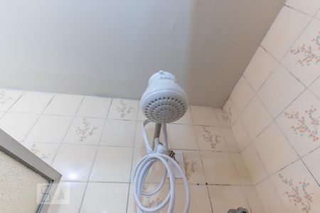 Banheiro de apartamento à venda com 1 quarto, 39m² em Centro, Campinas