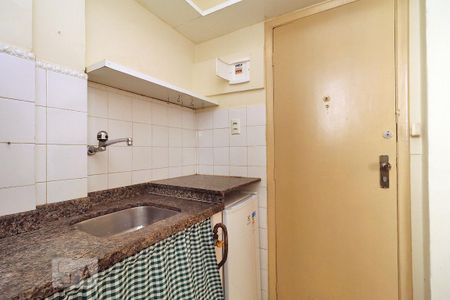 Cozinha. de kitnet/studio para alugar com 1 quarto, 25m² em Copacabana, Rio de Janeiro