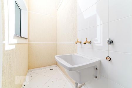 Casa de condomínio para alugar com 60m², 2 quartos e 1 vagaÁrea de Serviço