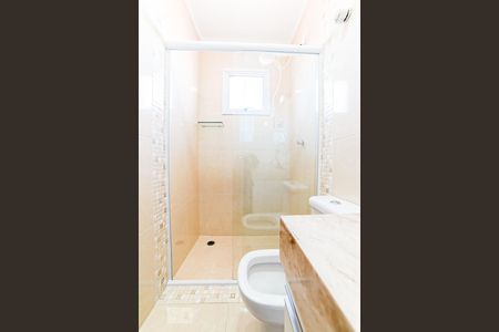 Banheiro da Suíte 1 de casa de condomínio para alugar com 2 quartos, 60m² em Tucuruvi, São Paulo