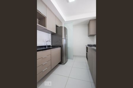 Apartamento para alugar com 68m², 2 quartos e 2 vagas Apartamento para alugar com 68m², 2 quartos e 2 vagasCozinha