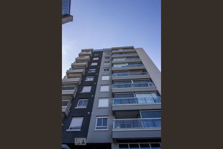 Apartamento para alugar com 68m², 2 quartos e 2 vagas Apartamento para alugar com 68m², 2 quartos e 2 vagasFachada
