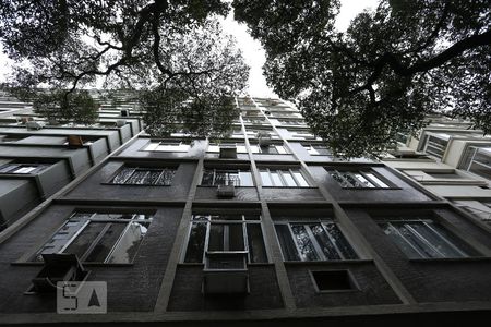 Fachada de kitnet/studio para alugar com 1 quarto, 37m² em Copacabana, Rio de Janeiro