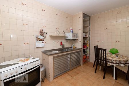 Casa à venda com 82m², 2 quartos e sem vagaCozinha