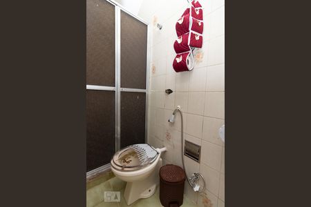 Casa à venda com 82m², 2 quartos e sem vagaBanheiro da suíte