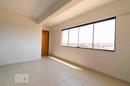 Sala de apartamento para alugar com 1 quarto, 43m² em Samambaia Norte (samambaia), Brasília