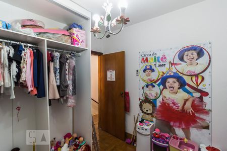 Casa à venda com 80m², 3 quartos e 2 vagasQuarto 1