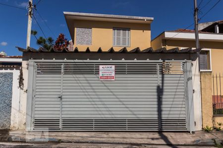 Casa à venda com 80m², 3 quartos e 2 vagasFachada