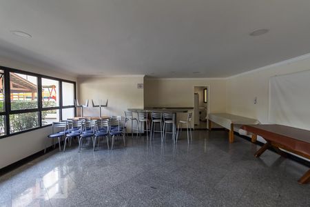 Apartamento à venda com 89m², 3 quartos e 2 vagasSalão de Festas