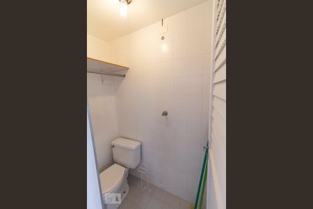Apartamento à venda com 89m², 3 quartos e 2 vagasBanheiro de Serviço