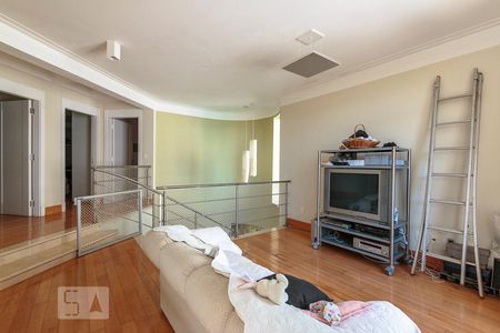 Casa de condomínio à venda com 400m², 4 quartos e 3 vagas Casa de condomínio à venda com 400m², 4 quartos e 3 vagasSala 2