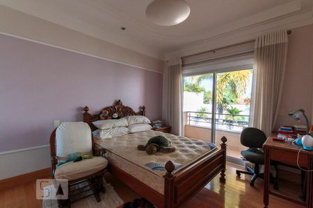 Casa de condomínio à venda com 400m², 4 quartos e 3 vagas Casa de condomínio à venda com 400m², 4 quartos e 3 vagasQuarto 4