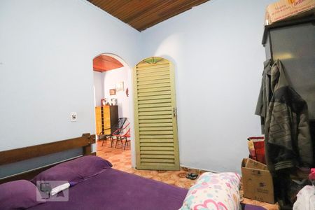Quarto de casa à venda com 4 quartos, 120m² em Independência - 1º Complemento Setor das Mansões, Goiânia