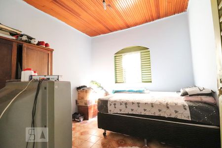 Quarto de casa à venda com 4 quartos, 120m² em Independência - 1º Complemento Setor das Mansões, Goiânia