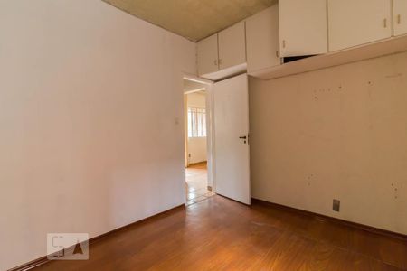 Quarto 2 de casa à venda com 2 quartos, 150m² em Vila Augusta, Guarulhos
