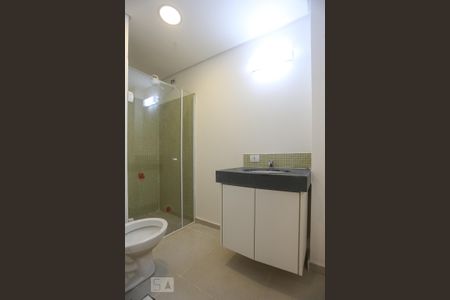 Banheiro de apartamento para alugar com 1 quarto, 42m² em Bela Vista, São Paulo