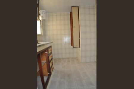 Casa de condomínio à venda com 220m², 4 quartos e sem vagaCozinha do Quarto Quarto