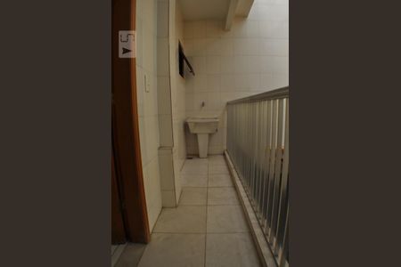 Casa de condomínio à venda com 220m², 4 quartos e sem vagaArea de Serviço do Segundo Andar