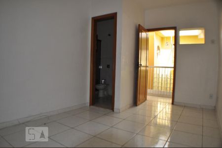 Casa de condomínio à venda com 220m², 4 quartos e sem vagaquarto 4