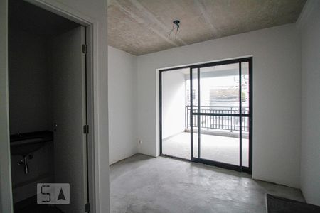 Sala / Quarto de kitnet/studio para alugar com 1 quarto, 26m² em Bom Retiro, São Paulo