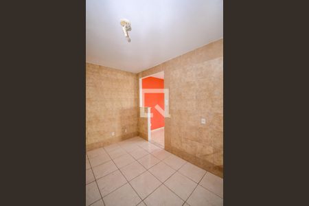 Apartamento à venda com 62m², 2 quartos e 1 vaga Apartamento à venda com 62m², 2 quartos e 1 vagaCozinha e Área de Serviço