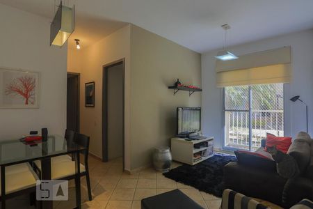 Apartamento à venda com 50m², 2 quartos e 1 vaga Apartamento à venda com 50m², 2 quartos e 1 vagaSala