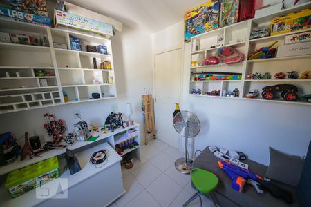 Quarto 1 de apartamento à venda com 2 quartos, 60m² em Maceió, Niterói