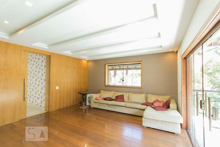Sala (Primeiro Andar) de casa de condomínio à venda com 3 quartos, 760m² em Freguesia (jacarepaguá), Rio de Janeiro