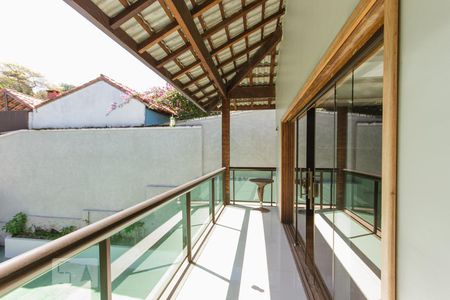 Varanda Sala (Primeiro Andar) de casa de condomínio à venda com 3 quartos, 760m² em Freguesia (jacarepaguá), Rio de Janeiro